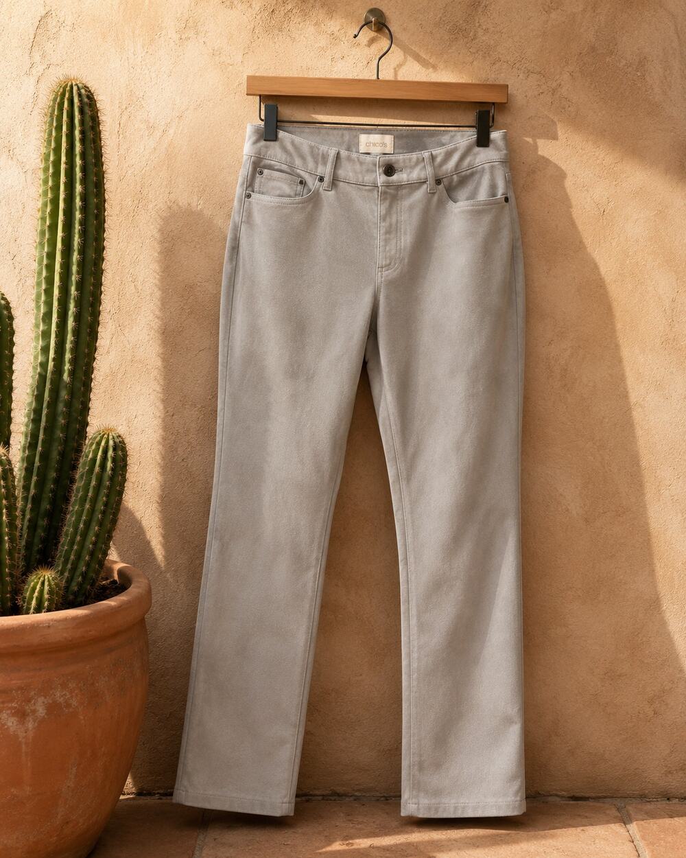 Chico's Faux Suede Pants Women's 0.5 Regular Gray Stretch Straight Leg